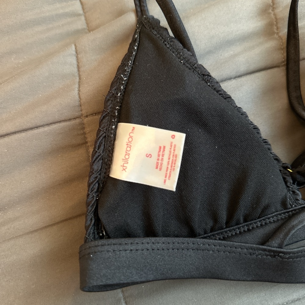 Bikini Set - Picture 4 of 8